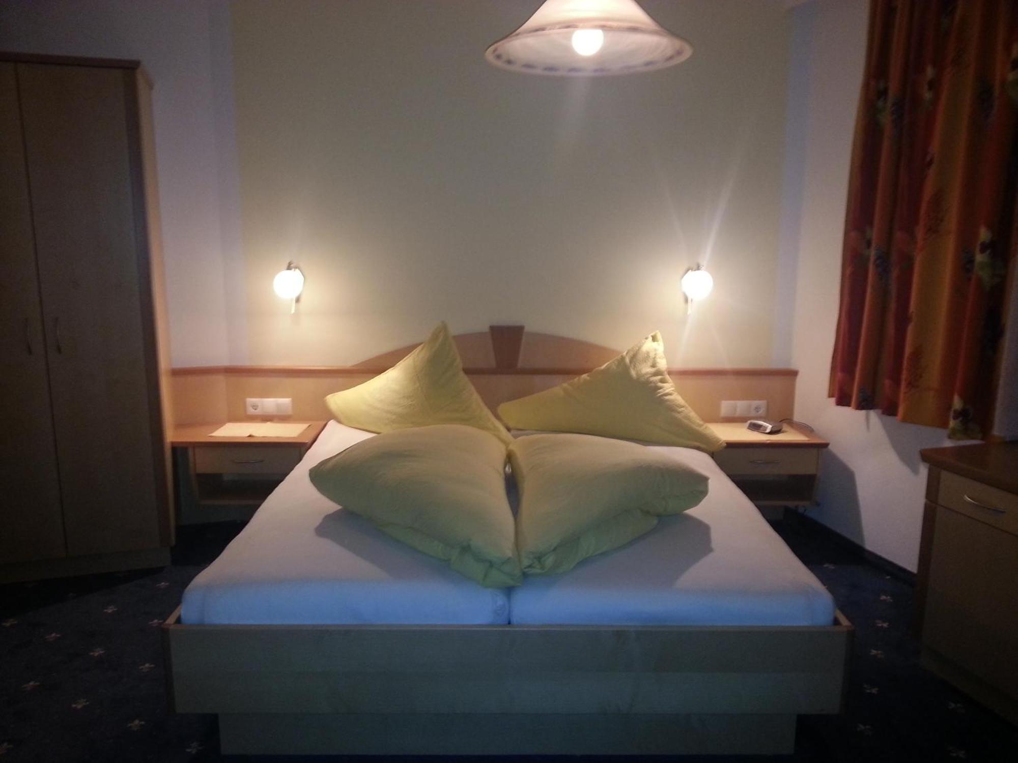 Pension Rieder Kaprun Habitación foto